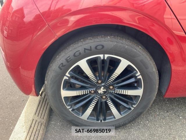 Peugeot 208 2018-08 8831046-5