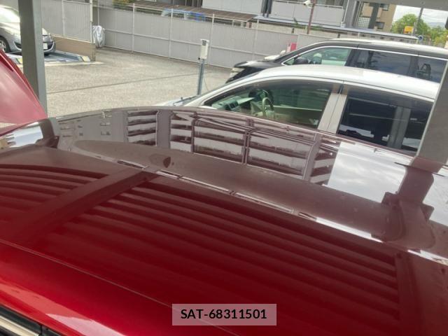 Peugeot 208 2012-11 8831048-5