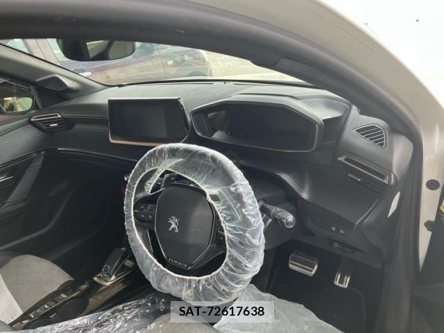 Peugeot 208 2020-11 8850338-9