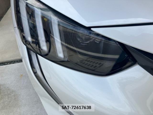 Peugeot 208 2020-11 8850338-6