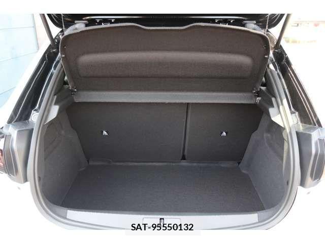 Peugeot 208 2026-05 8850337-16