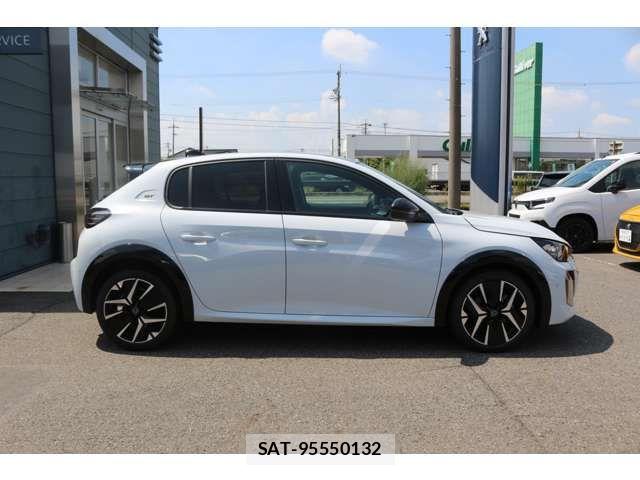 Peugeot 208 2026-05 8850337-1