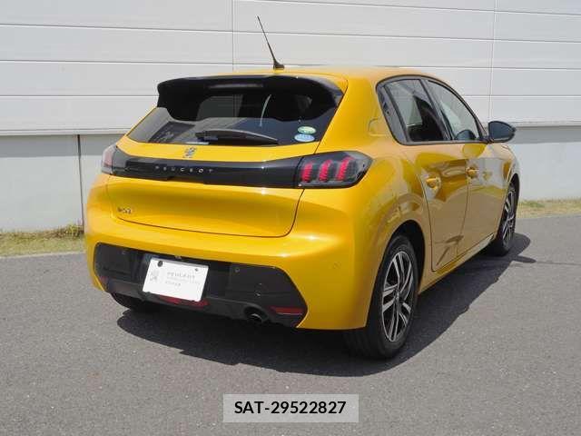 Peugeot 208 2023-09 8849655-1