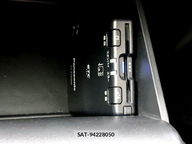Peugeot 208 2021-07 8850339-23