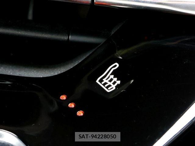 Peugeot 208 2021-07 8850339-25