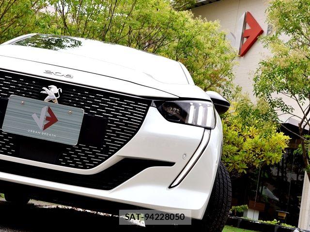 Peugeot 208 2021-07 8850339-7