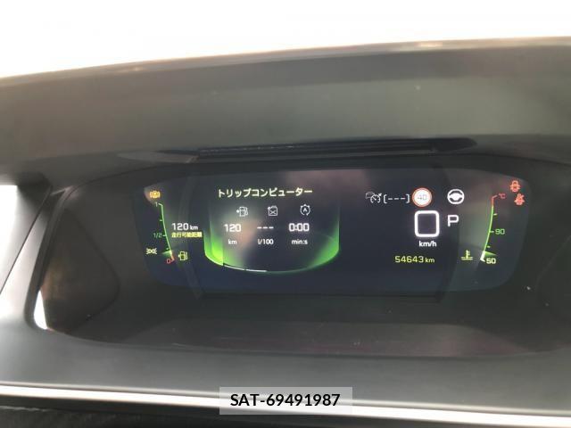 Peugeot 208 2021-03 8881518-5