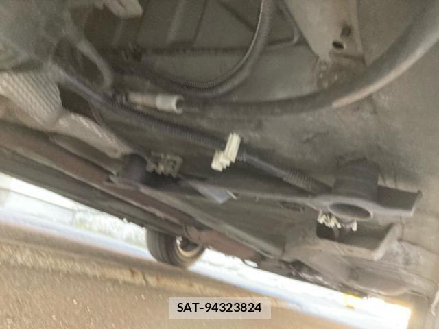 Peugeot 208 2013-03 8881522-9