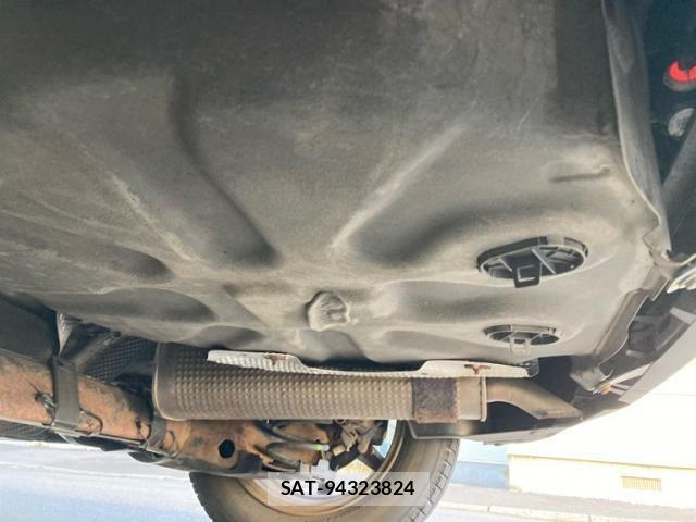 Peugeot 208 2013-03 8881522-11