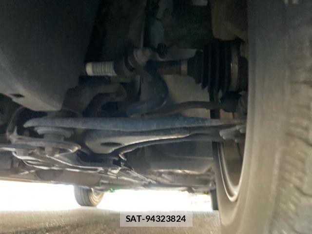 Peugeot 208 2013-03 8881522-7