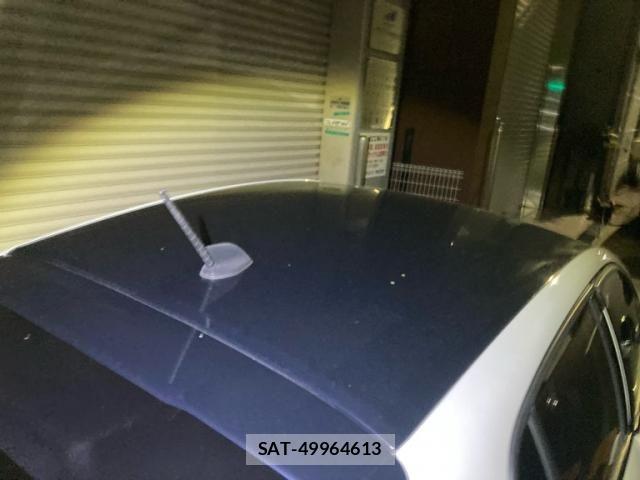Peugeot 208 2022-04 8881517-12