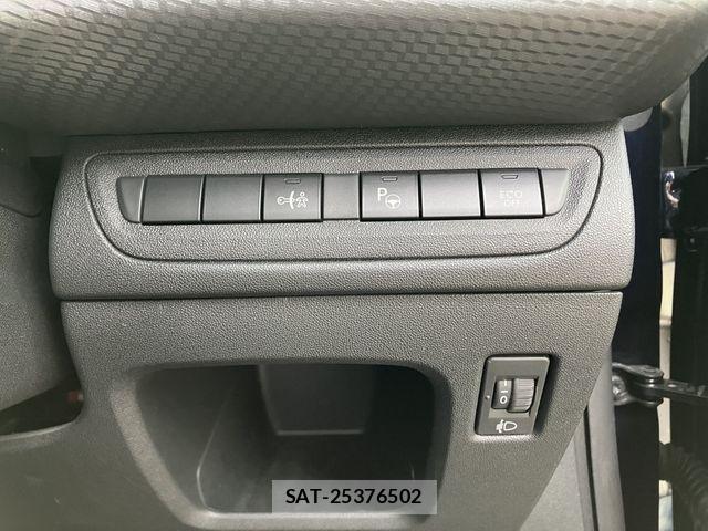 Peugeot 208 2019-06 8881520-16