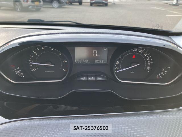 Peugeot 208 2019-06 8881520-20