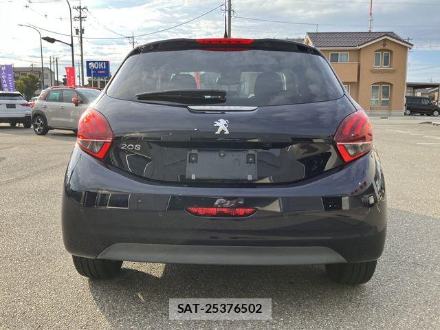 Peugeot 208 2019-06 8881520-6