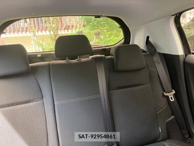 Peugeot 208 2017-10 8881519-19