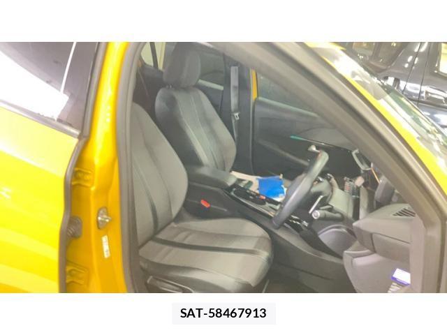 Peugeot 208 2020-10 8884171-12