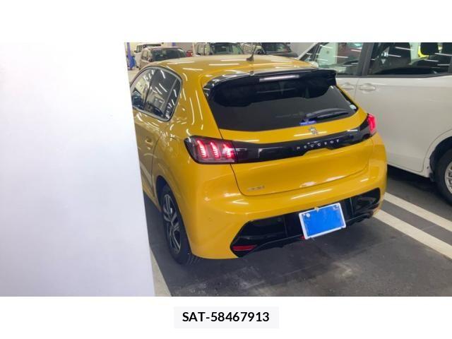 Peugeot 208 2020-10 8884171-1