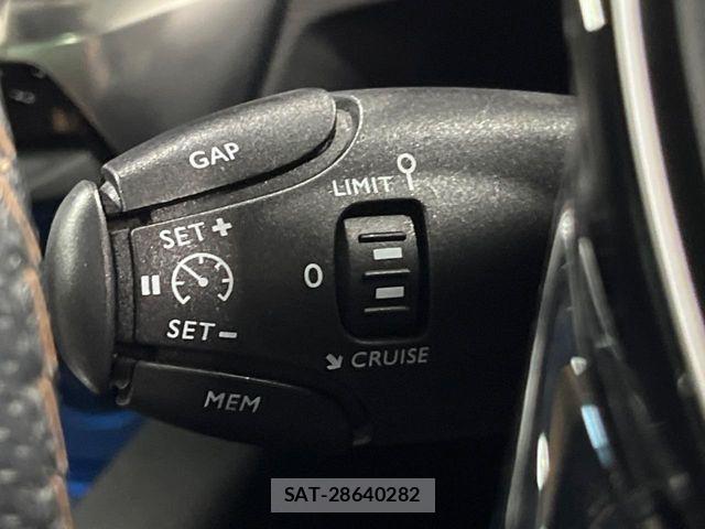 Peugeot 3008 2020-07 1215244-6