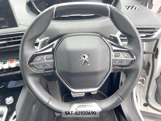 Peugeot 3008 2017-11 1296343-11