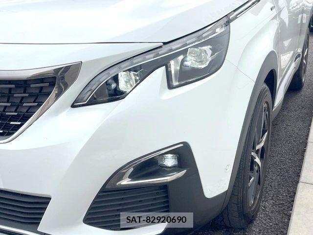 Peugeot 3008 2017-11 1296343-12