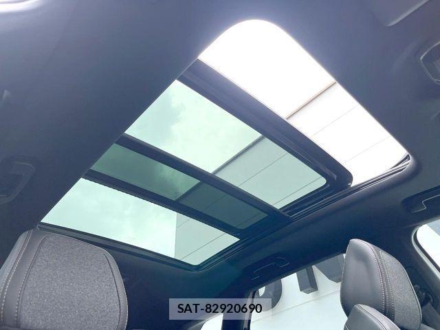 Peugeot 3008 2017-11 1296343-3