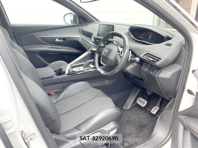 Peugeot 3008 2017-11 1296343-8