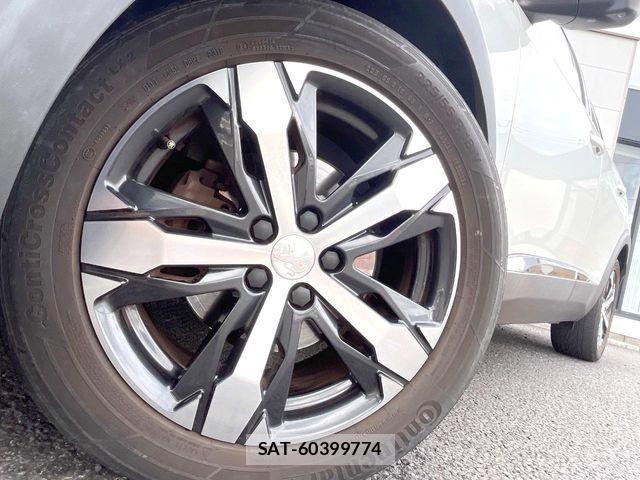 Peugeot 3008 2018-10 1296344-13