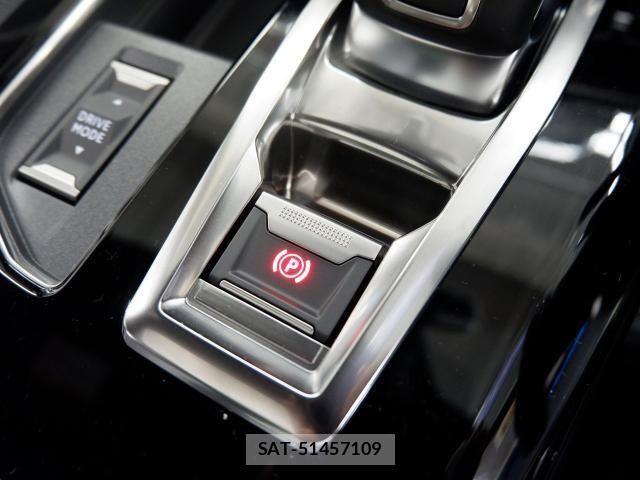 Peugeot 3008 2023-04 1338788-14