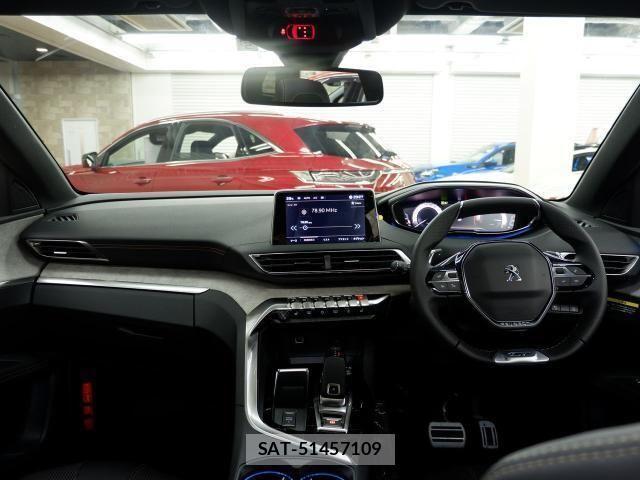 Peugeot 3008 2023-04 1338788-3
