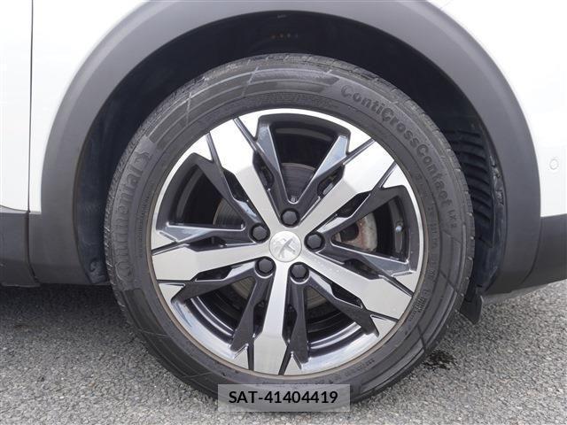 Peugeot 3008 2018-05 1355343-16