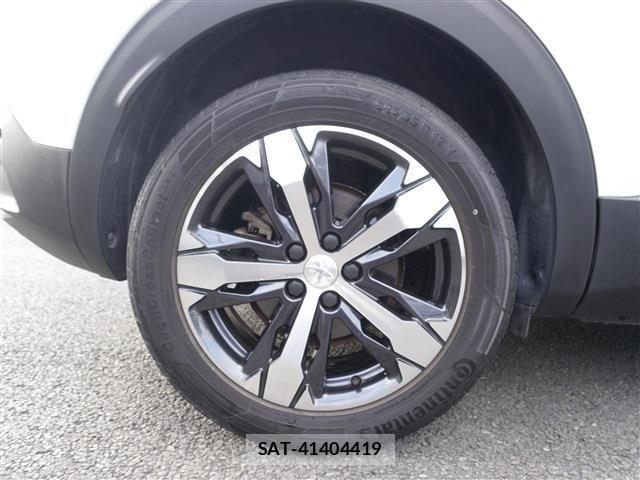 Peugeot 3008 2018-05 1355343-17