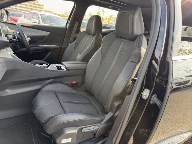 Peugeot 3008 2025-02 1548395-19