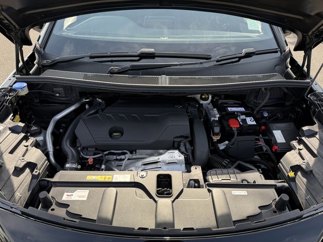 Peugeot 3008 2025-02 1548395-29