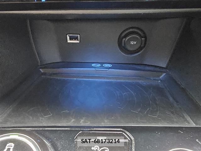 Peugeot 3008 2018-12 1663094-25