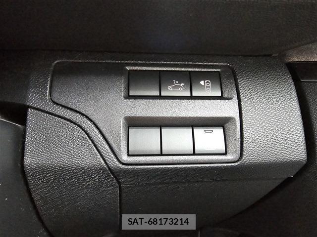 Peugeot 3008 2018-12 1663094-27