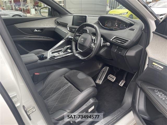 Peugeot 3008 2018-07 1663090-10