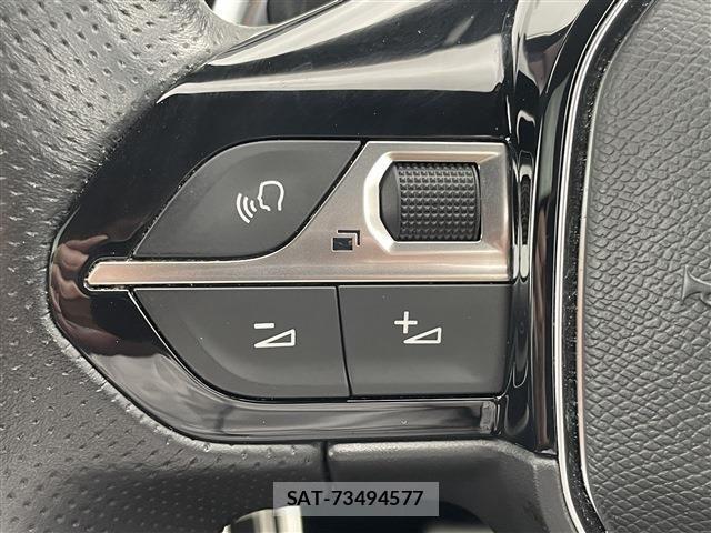 Peugeot 3008 2018-07 1663090-20