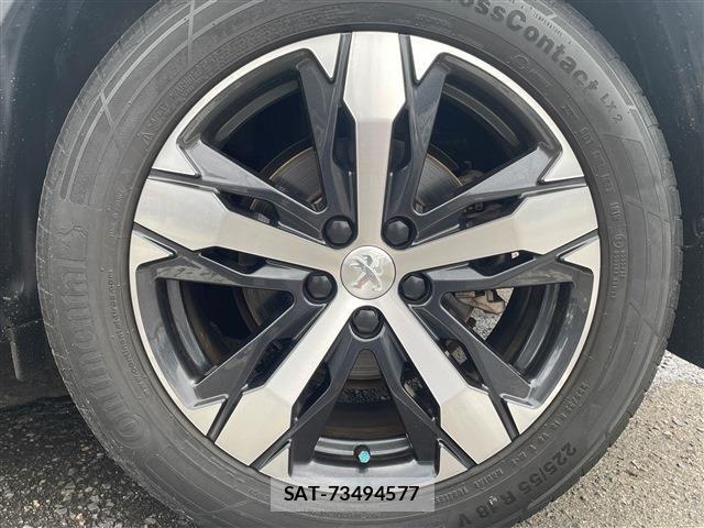 Peugeot 3008 2018-07 1663090-8