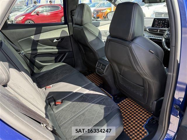 Peugeot 3008 2020-05 1663089-11