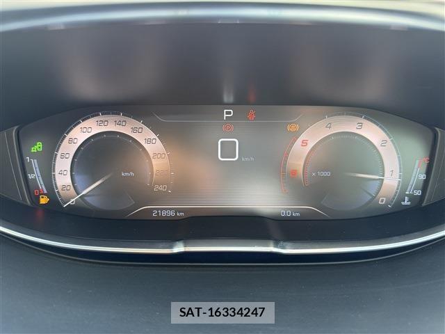Peugeot 3008 2020-05 1663089-20