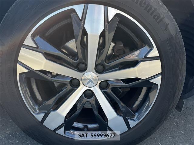 Peugeot 3008 2018-08 1694620-9