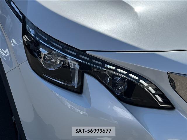 Peugeot 3008 2018-08 1694620-12