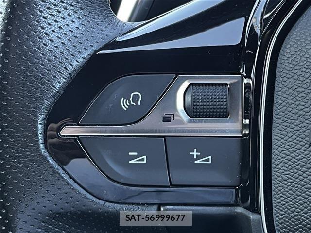 Peugeot 3008 2018-08 1694620-22