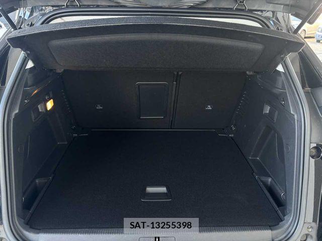 Peugeot 3008 2018-01 1827925-16