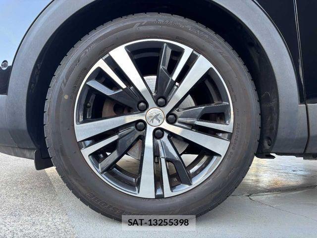 Peugeot 3008 2018-01 1827925-29