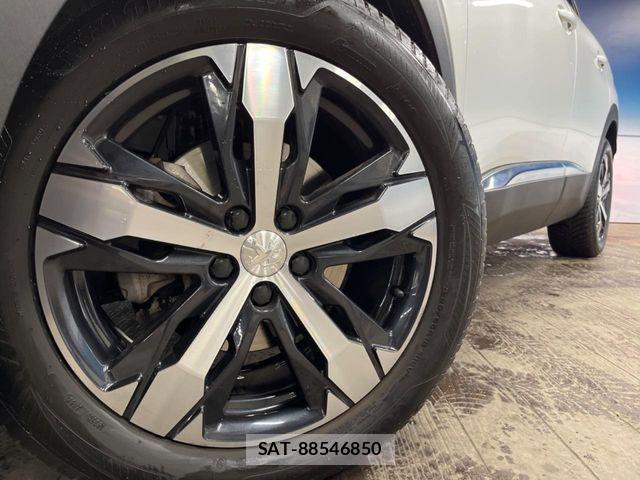 Peugeot 3008 2023-06 2032177-13