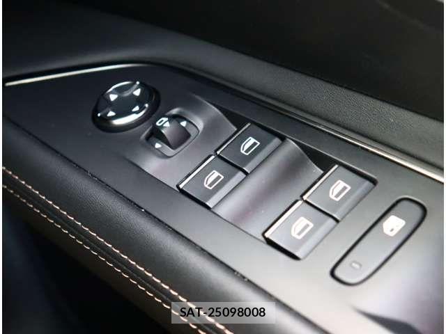 Peugeot 3008 2022-02 3015977-7