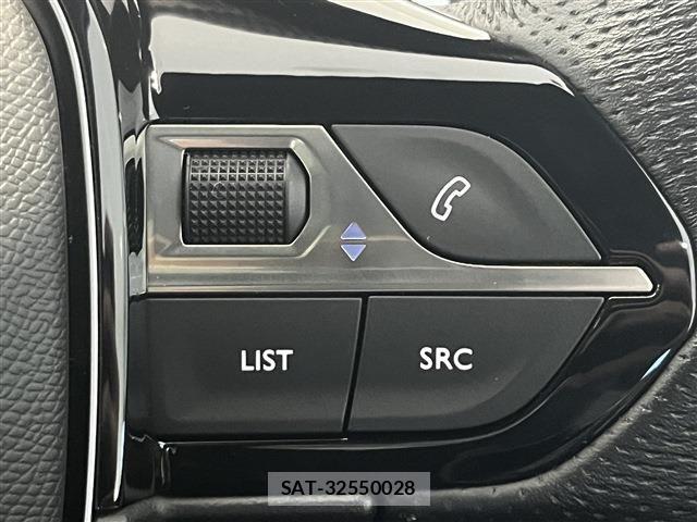 Peugeot 3008 2022-06 3774097-15