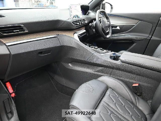 Peugeot 3008 2025-02 5875330-1