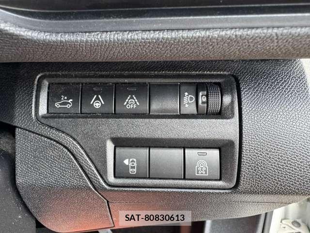 Peugeot 3008 2021-03 5875331-21